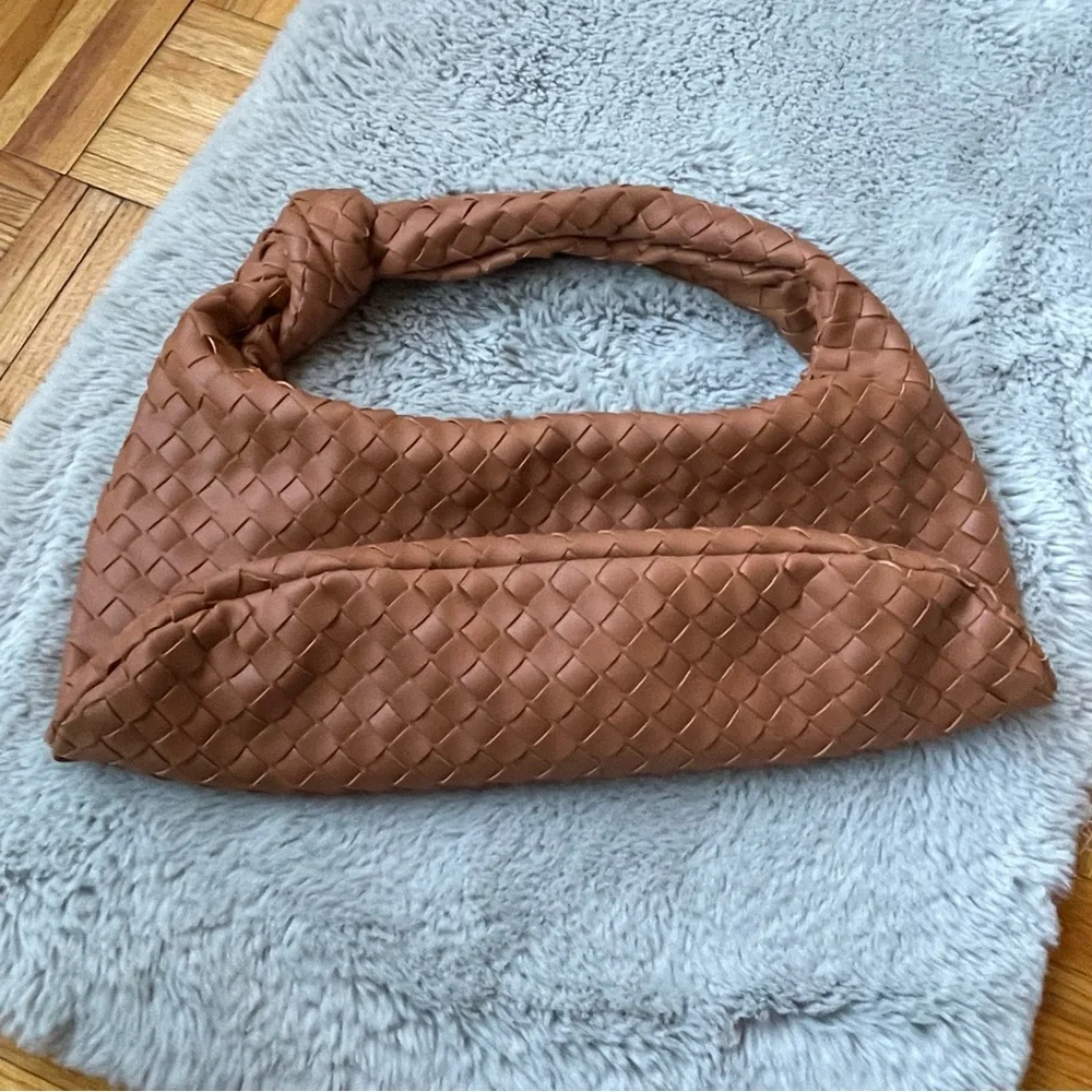 Elegant Brown Woven Hobo Bag